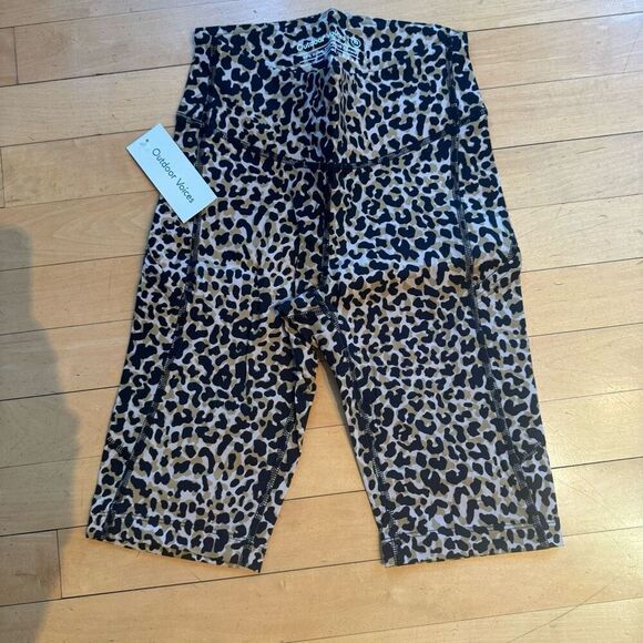 $68 Outdoor Voices Zoom 10” short leopard NWT size XS m2 - Picture 2 of 5